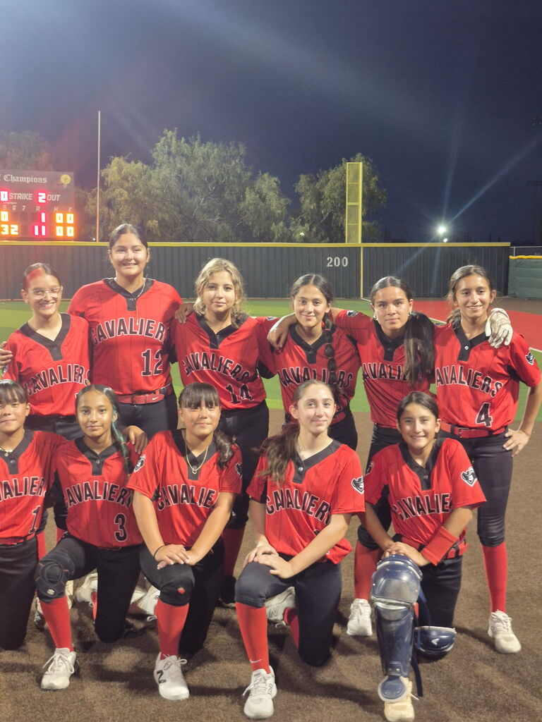 8th Grade  Softball Defeat Eastwood
