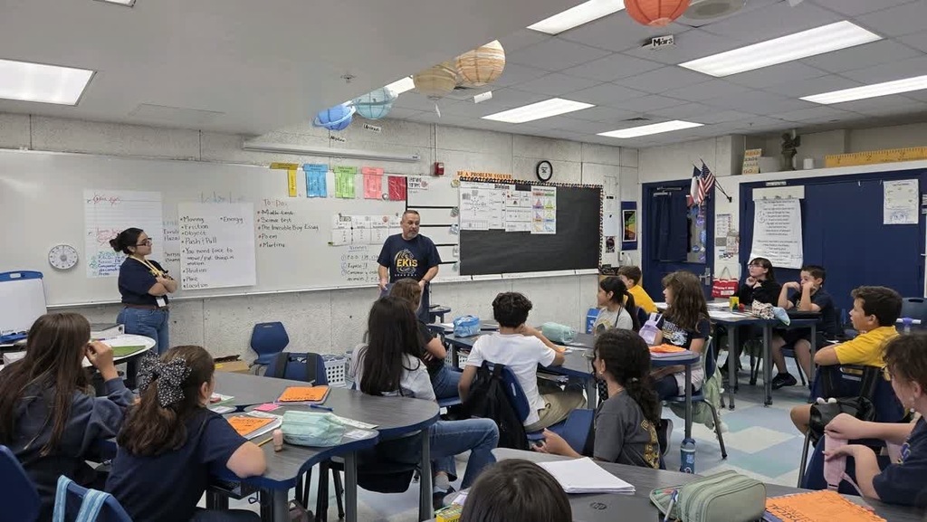 Thank you, Mr. Puga, for being the guest teacher for 5th grade on Friday. The students loved having you and watching you work your magic. You brought principal energy to the lesson! ✨ We appreciate you taking the time to connect with students, making learning fun, and reminding us that great leaders aren't afraid to jump right into the action.💙💛🐉  Laura Lopez