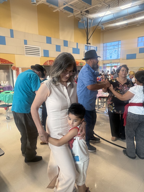 Graduation Pictures for Pre-School, Pre-K and 5th Grade