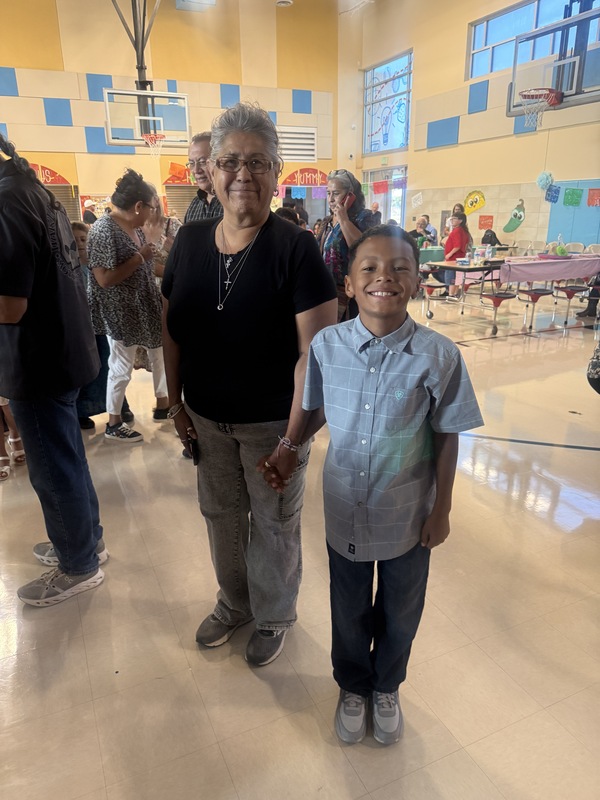 Graduation Pictures for Pre-School, Pre-K and 5th Grade