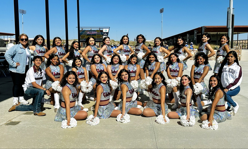 Team Picture of Ysleta Dancing Spirit team