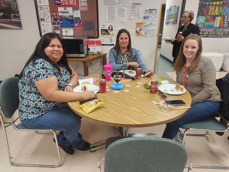 5th grade teachers enjoying their lunch provided by CVC