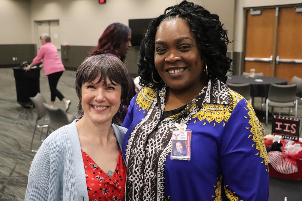 Photo of 2 volunteers at the annual appreciation brunch