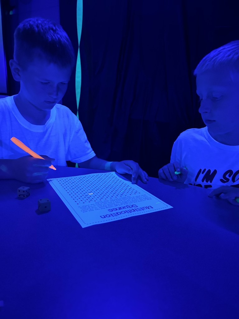 Glow Day = learning made bright ✨ Students in Ms. Beth Lopez’s 4th grade class at Independence lit up the room today as they practiced key skills for their upcoming state math test. From hands-on activities to glowing engagement, these students are shining with confidence and ready to succeed! 💡📚