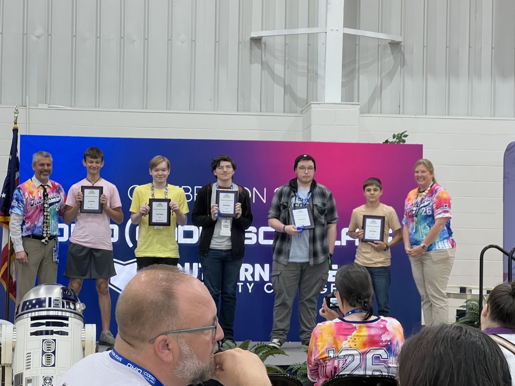 Torrin Darst accepting his 3rd place award